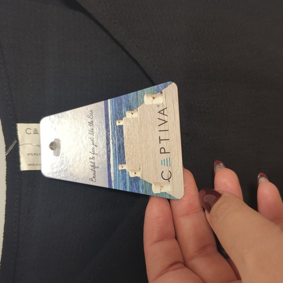 🏖️ Beach Cover Up - Picture 2 of 4